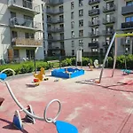 Apartament Przy Szkole Filmowej, Darmowy Parking